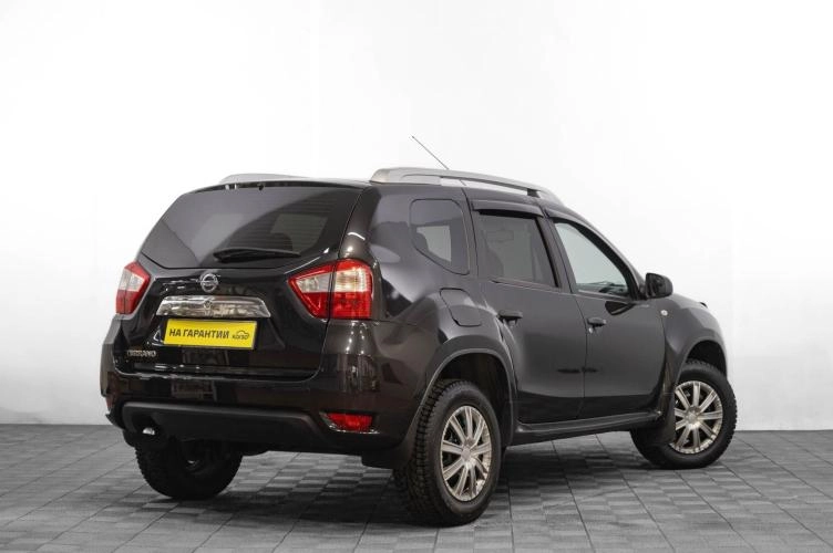 Nissan Terrano 4 из 5