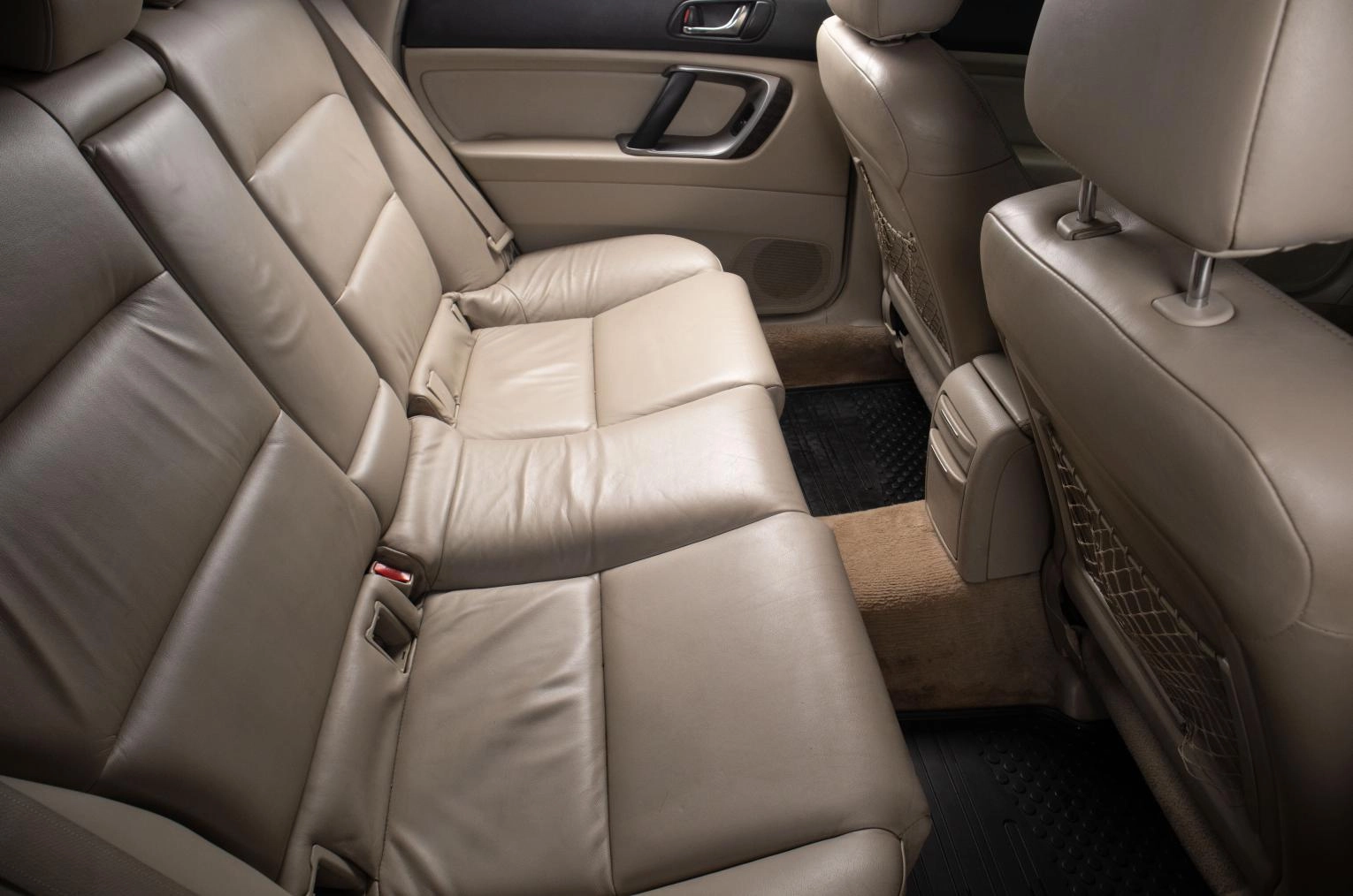 Subaru Outback 17 из 18