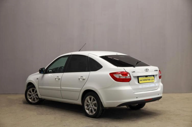 ВАЗ (LADA) Granta 4 из 5