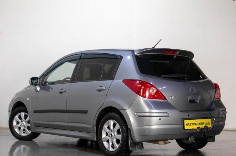 Nissan Tiida 4 из 5