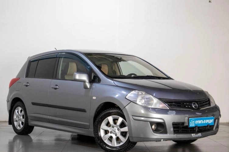 Nissan Tiida 1 из 5