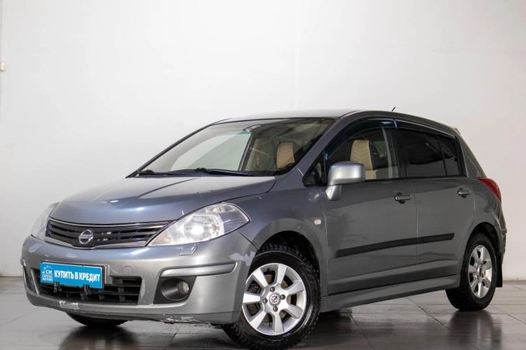 Nissan Tiida 3 из 5