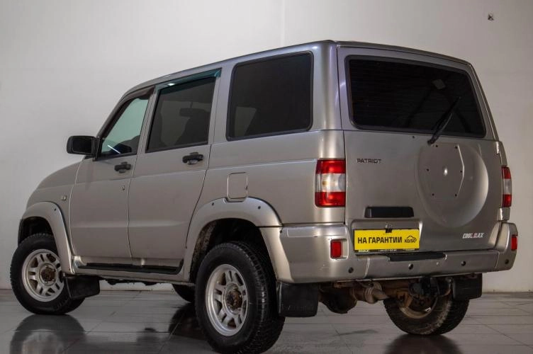 УАЗ Patriot 4 из 5