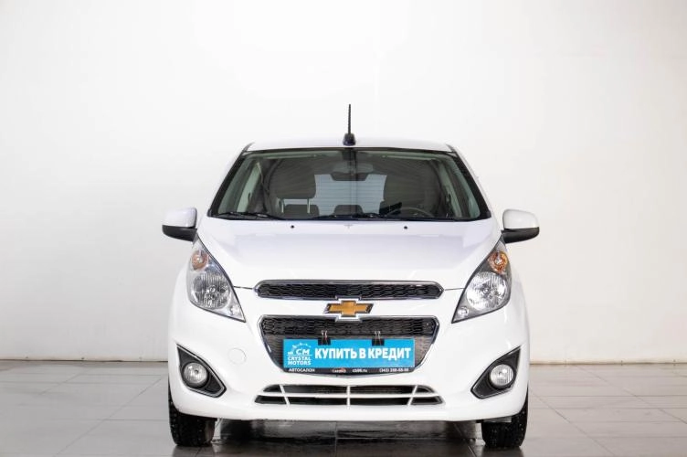 Chevrolet Spark 2 из 19