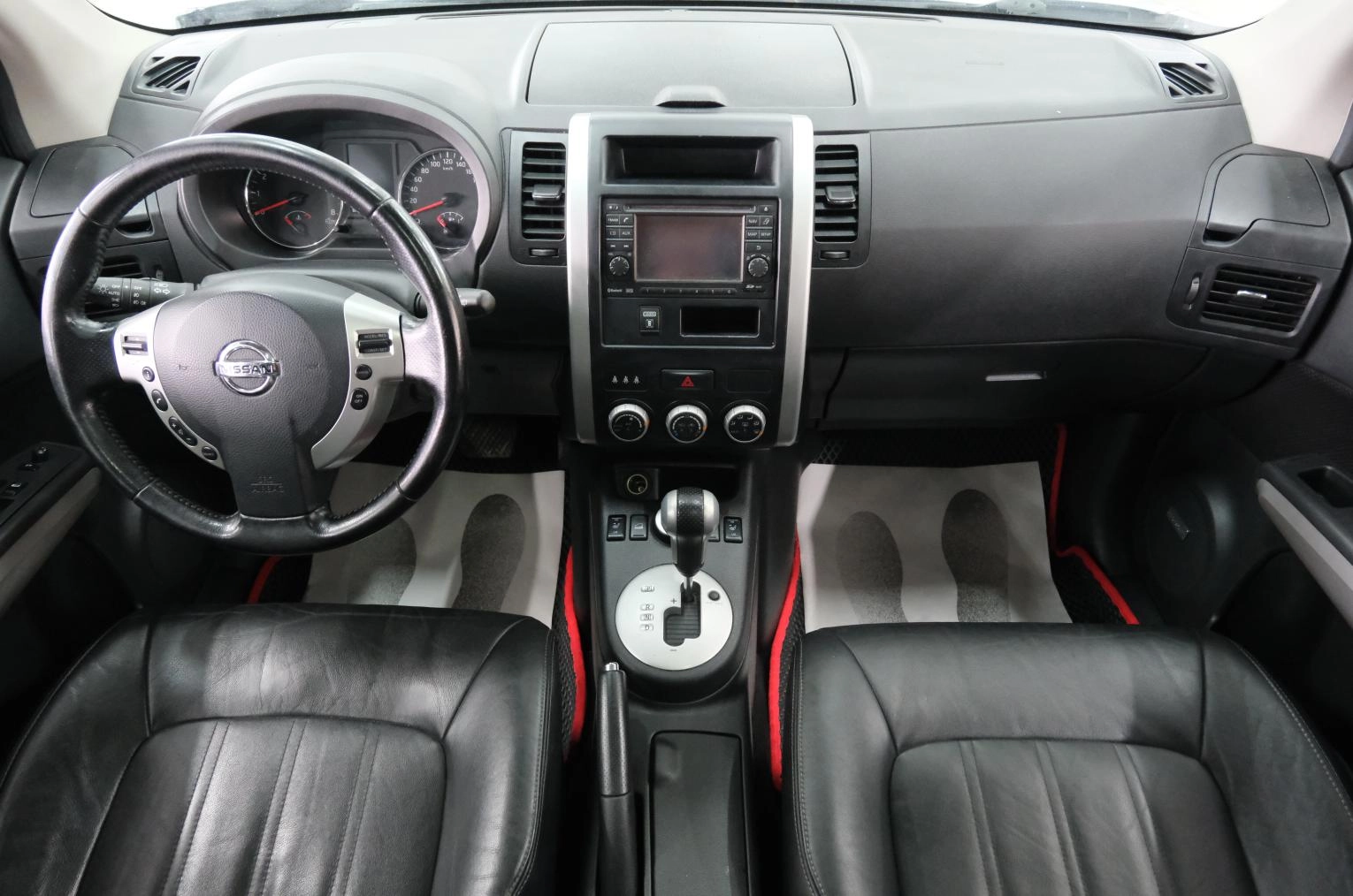 Nissan X-Trail 14 из 24