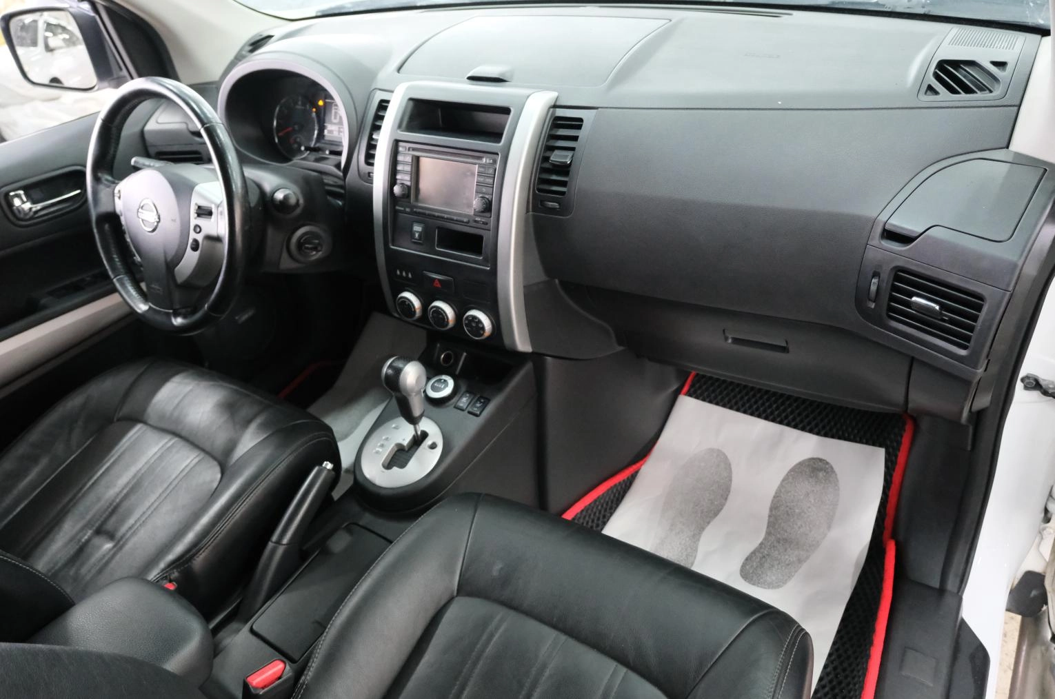 Nissan X-Trail 20 из 24