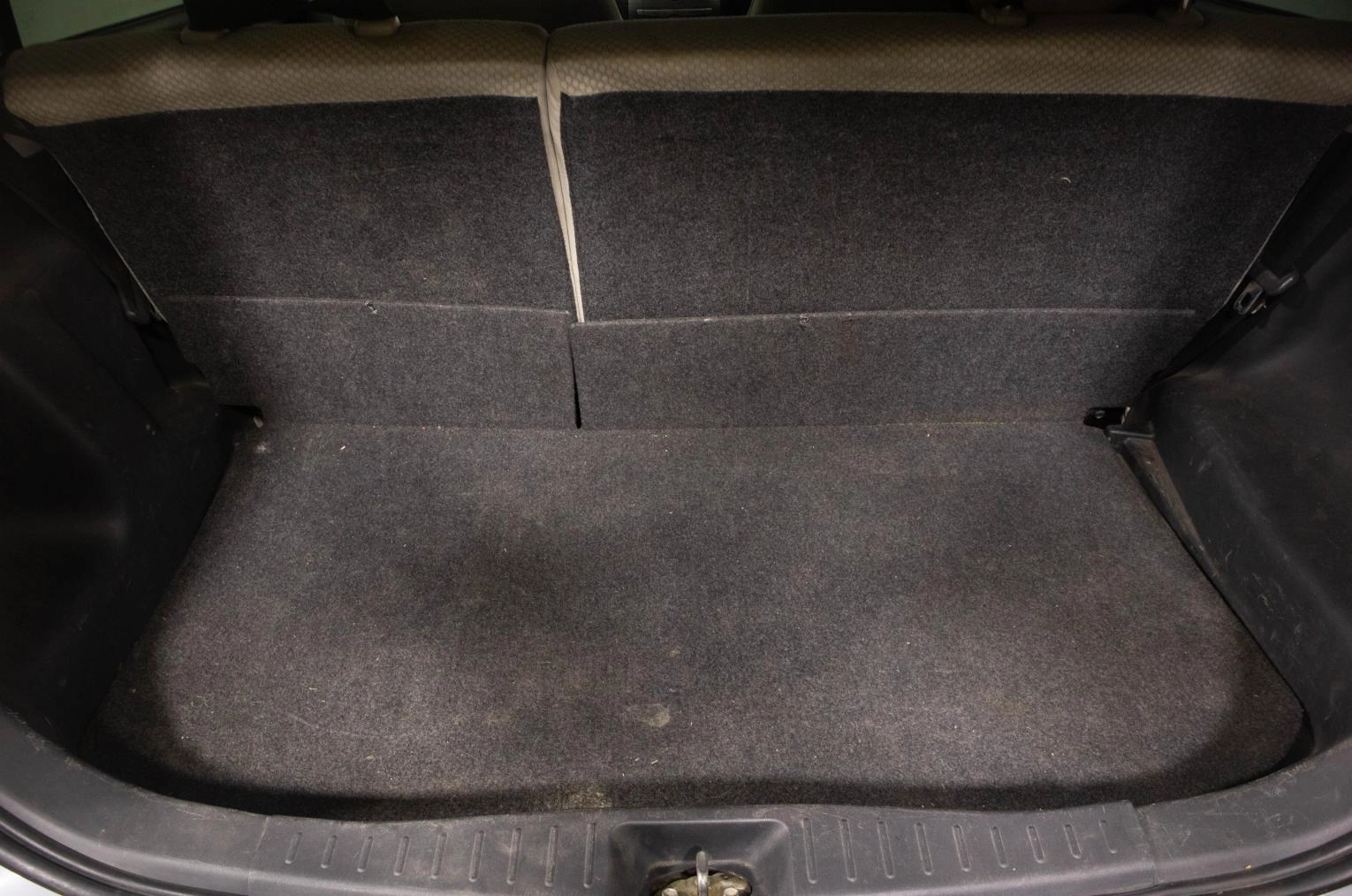 Toyota Passo 7 из 19