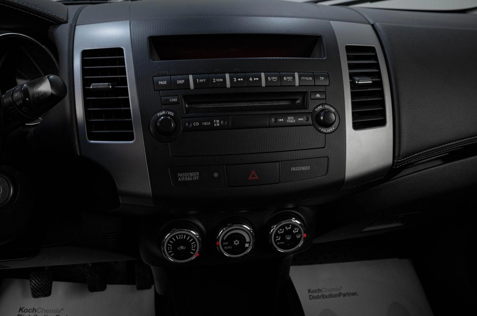 Citroen C-Crosser 15 из 22