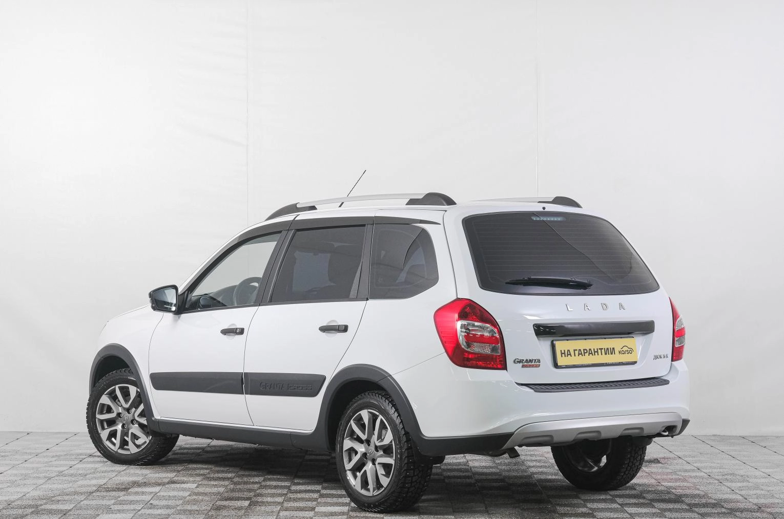 ВАЗ (LADA) Granta 4 из 20