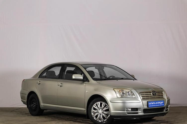 Toyota Avensis 1 из 5
