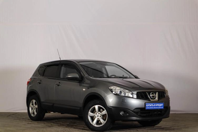 Nissan Qashqai 1 из 5