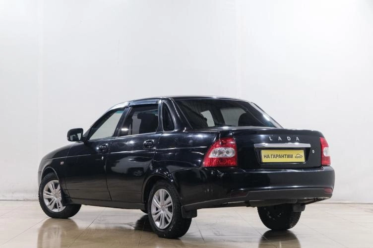 ВАЗ (LADA) Priora 4 из 5