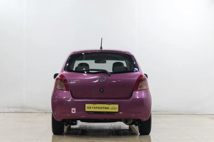 Toyota Vitz 5 из 5