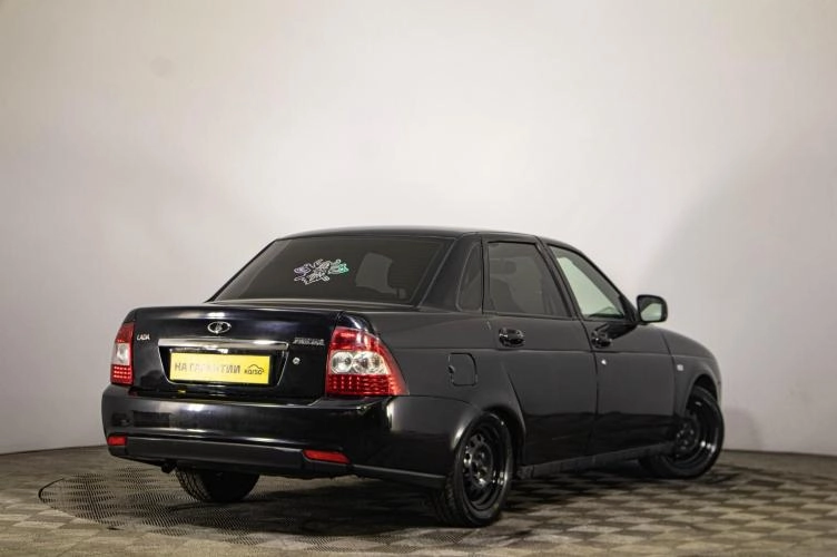 ВАЗ (LADA) Priora 4 из 6