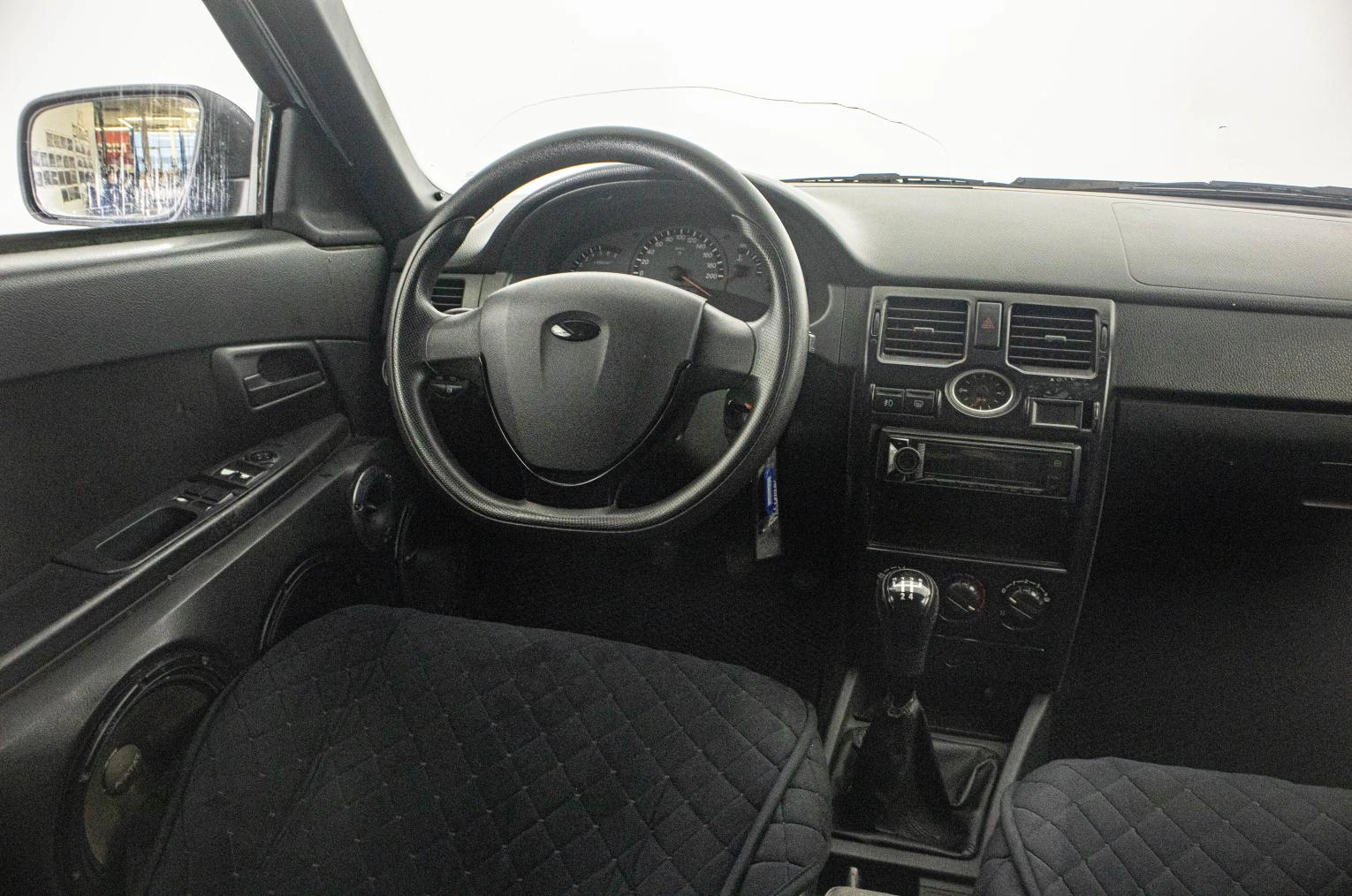 ВАЗ (LADA) Priora 11 из 21