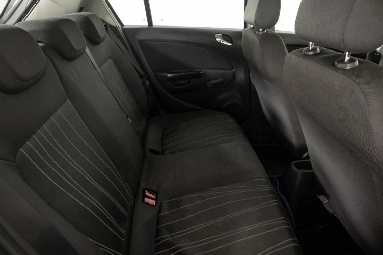 Opel Corsa 10 из 22