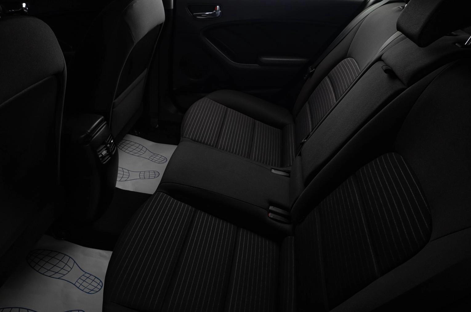 KIA Cerato 19 из 19