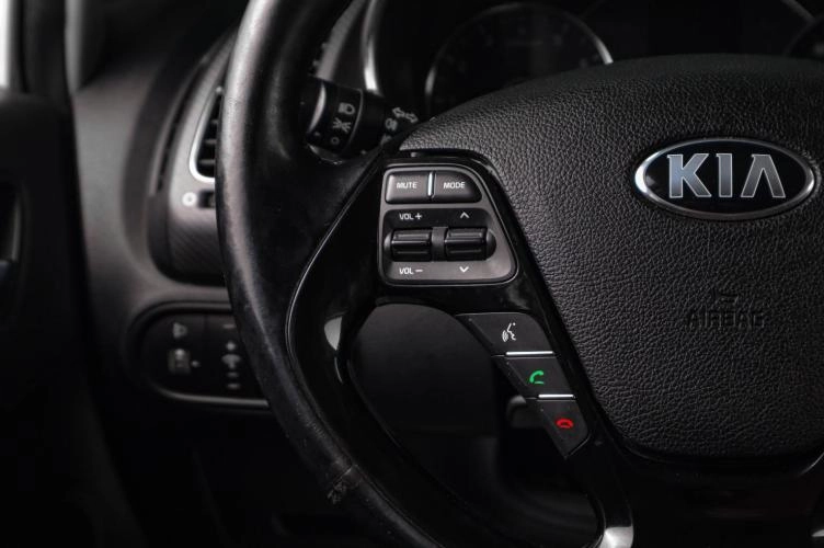 KIA Cerato 10 из 19