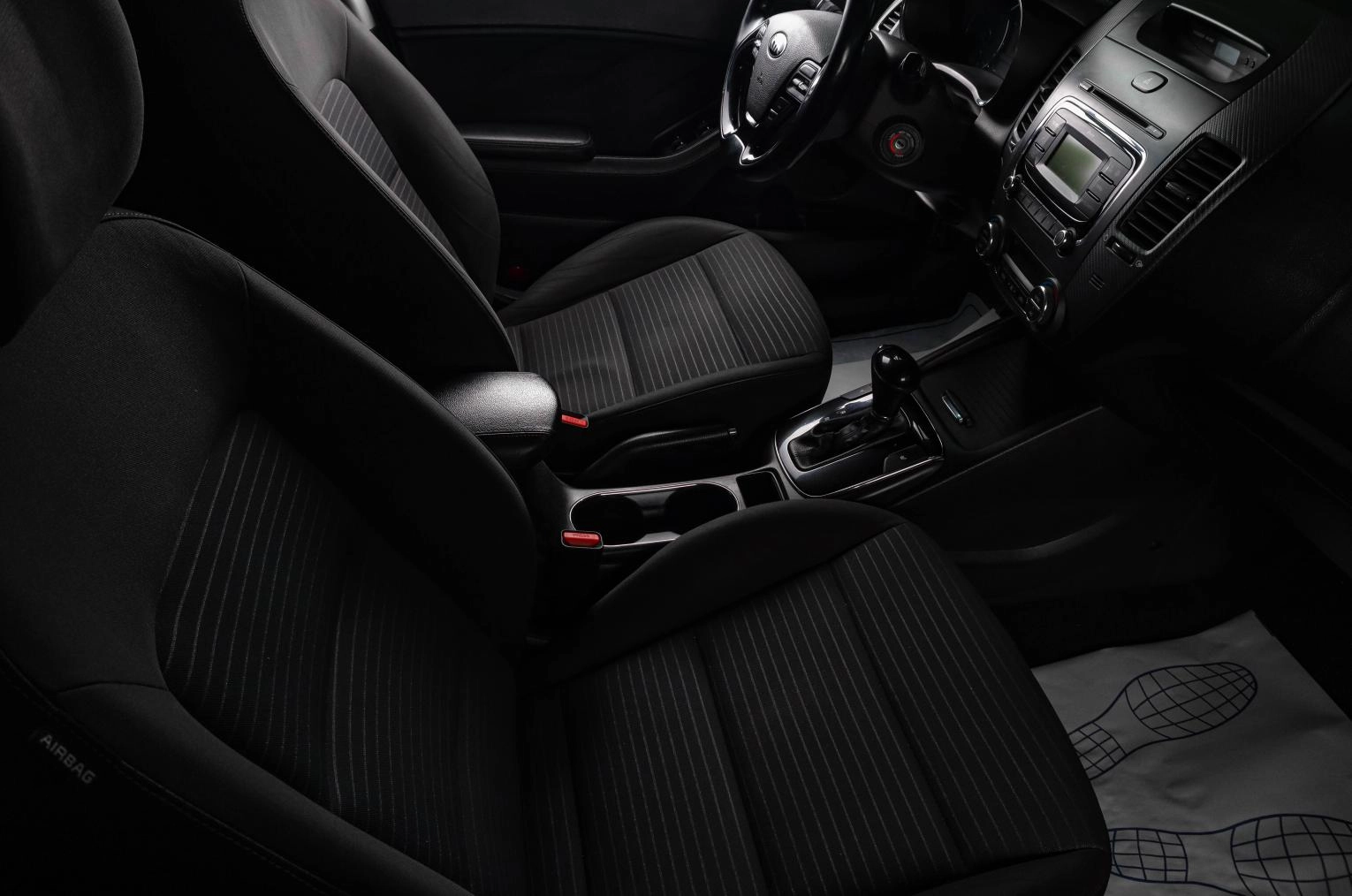 KIA Cerato 17 из 19