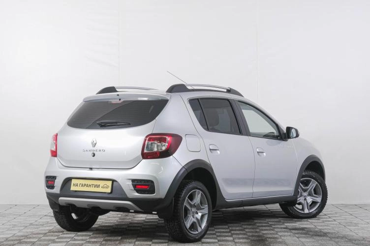 Renault Sandero Stepway 6 из 6