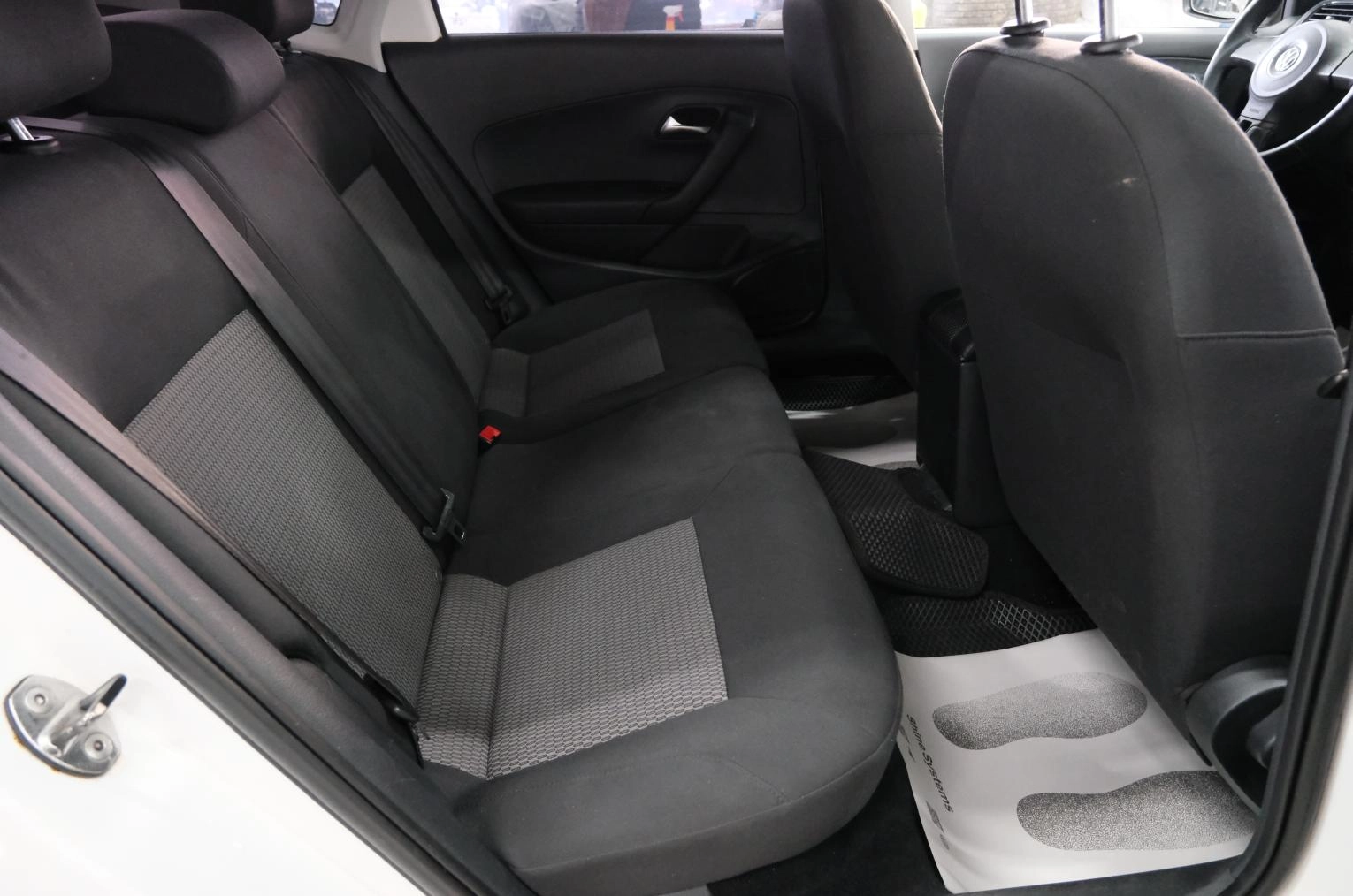 Volkswagen Polo 22 из 23