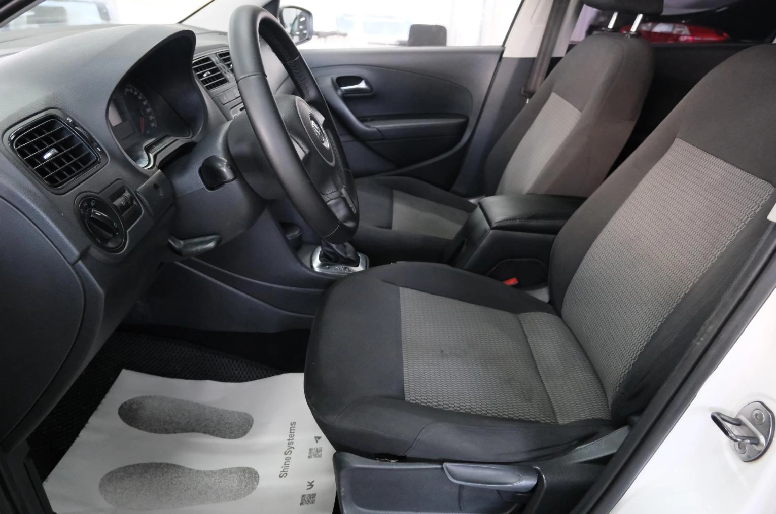 Volkswagen Polo 7 из 23