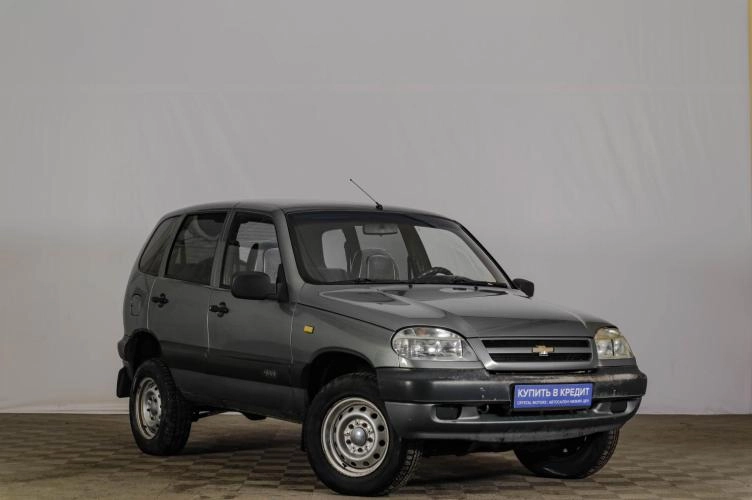 Chevrolet Niva 1 из 5