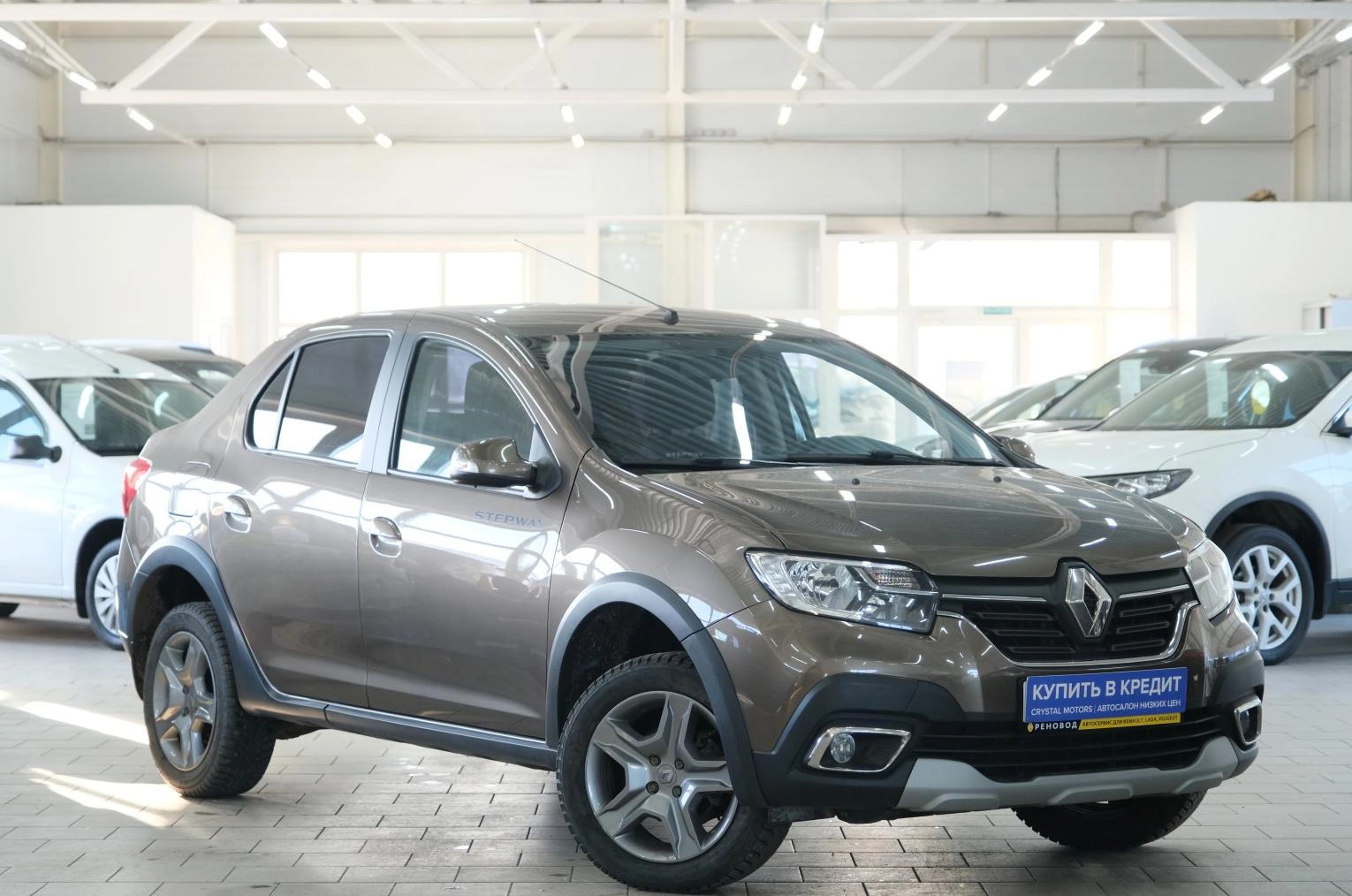 Renault Logan Stepway 1 из 22