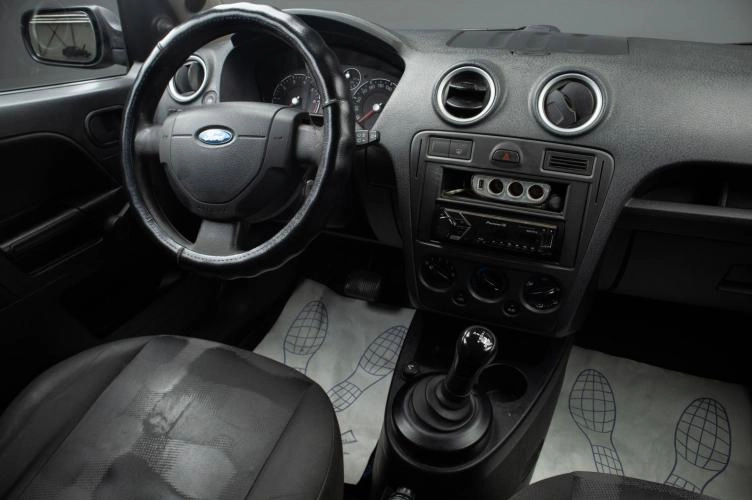 Ford Fusion 8 из 16