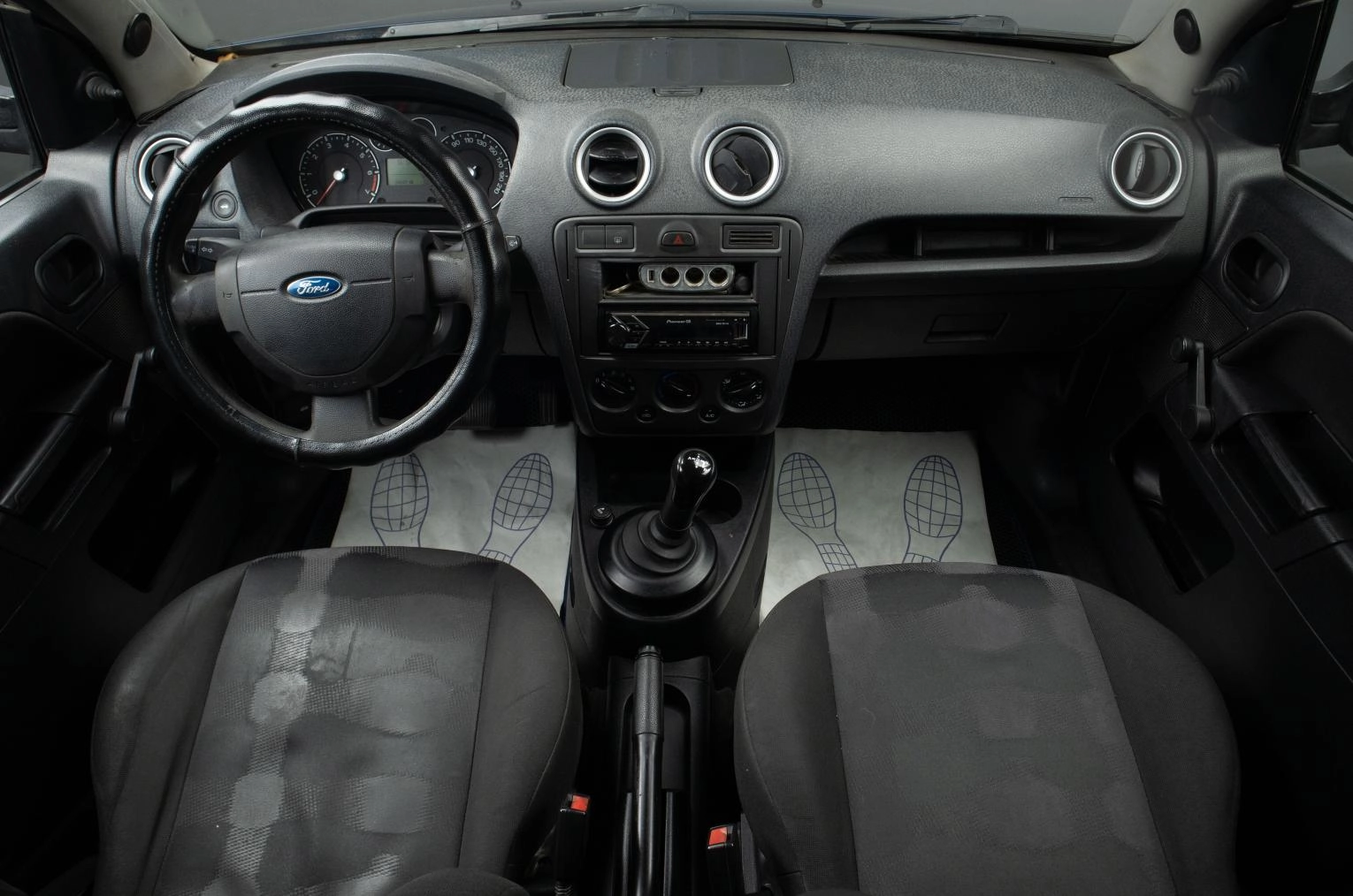 Ford Fusion 7 из 16