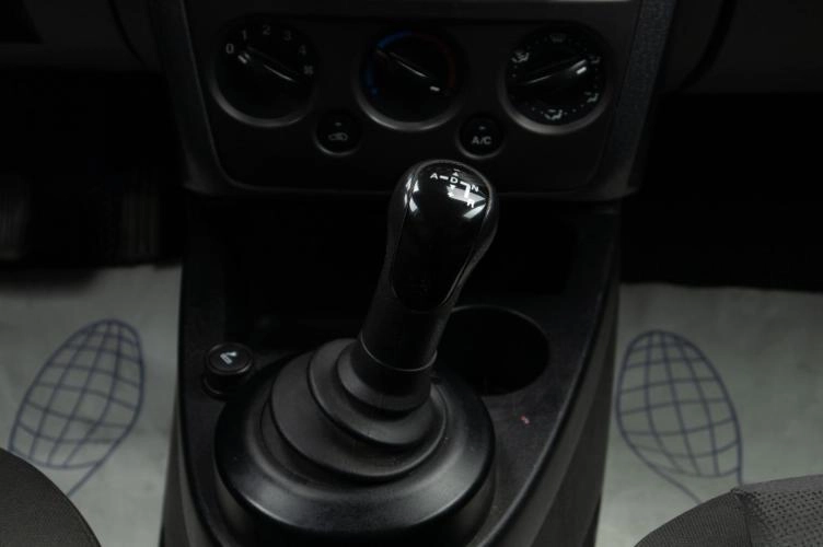 Ford Fusion 12 из 16