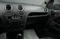 Ford Fusion 10 из 16