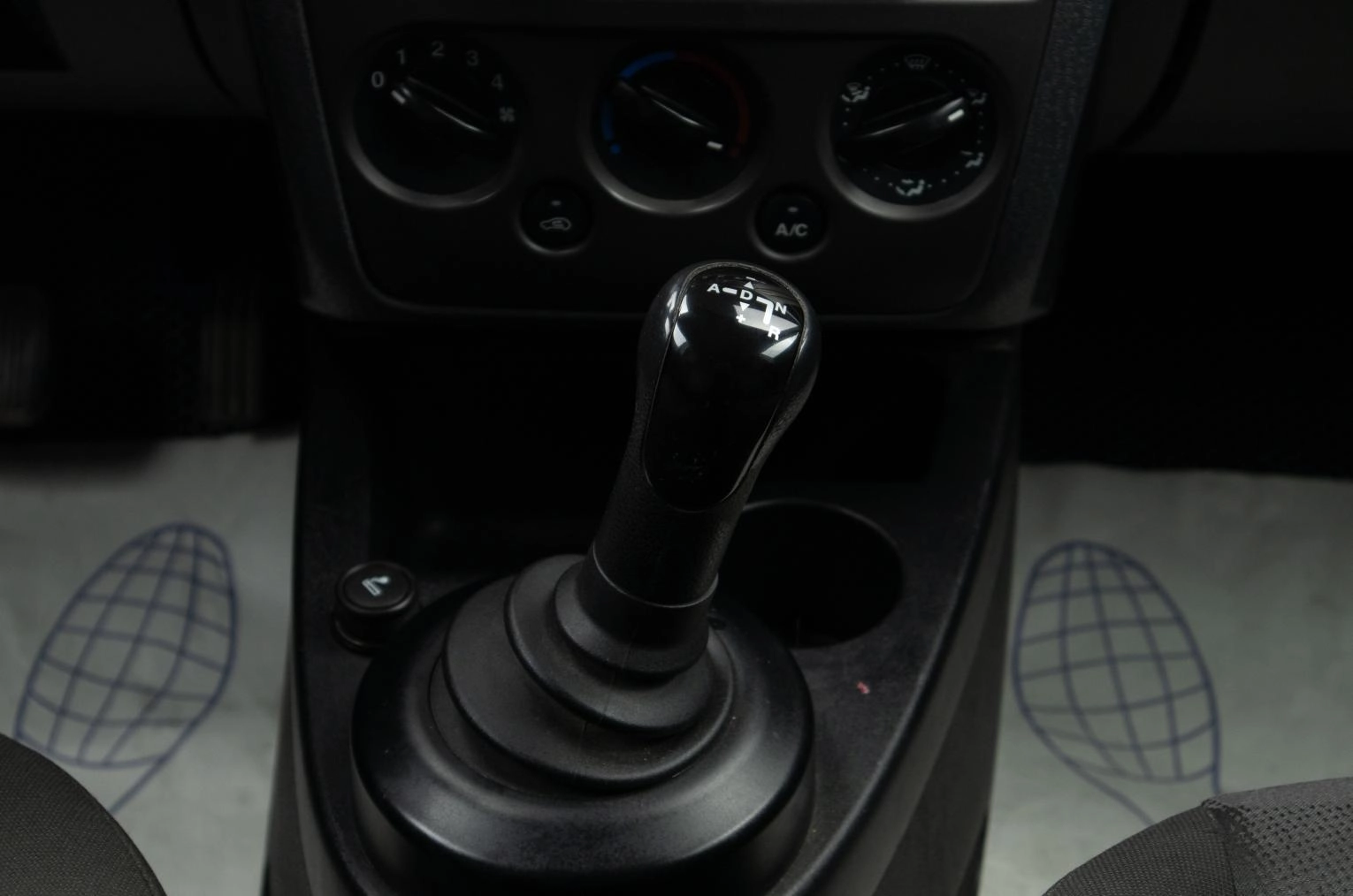 Ford Fusion 12 из 16