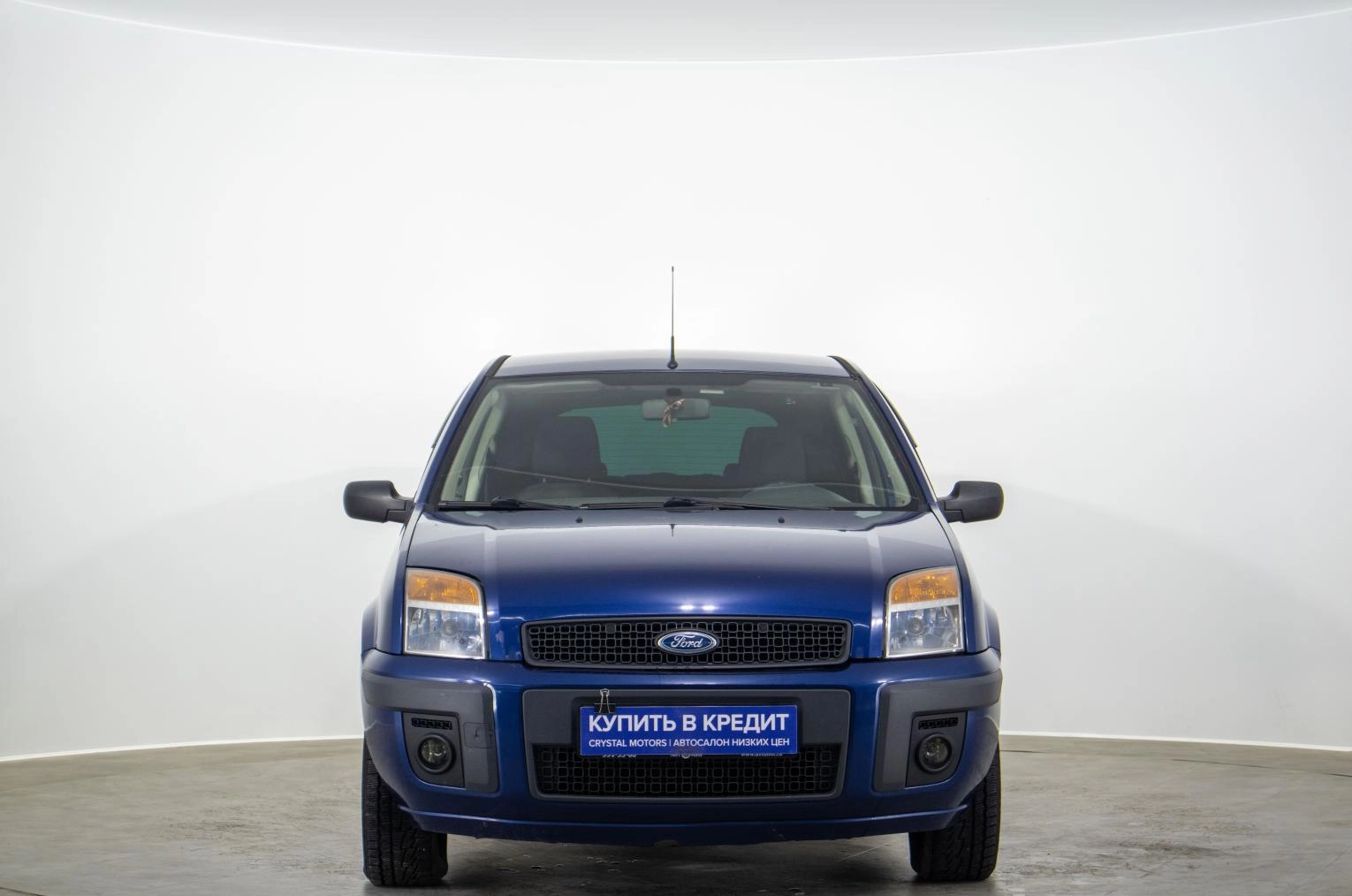 Ford Fusion 2 из 16