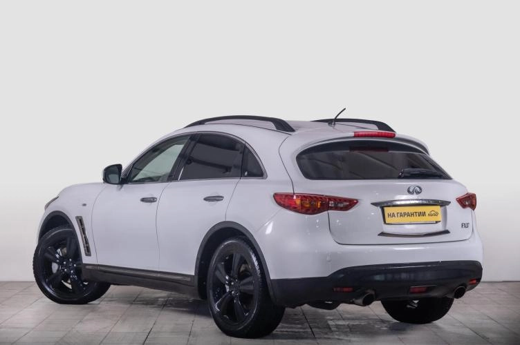 Infiniti FX37 5 из 5