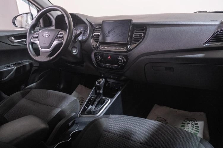 Hyundai Solaris 16 из 22