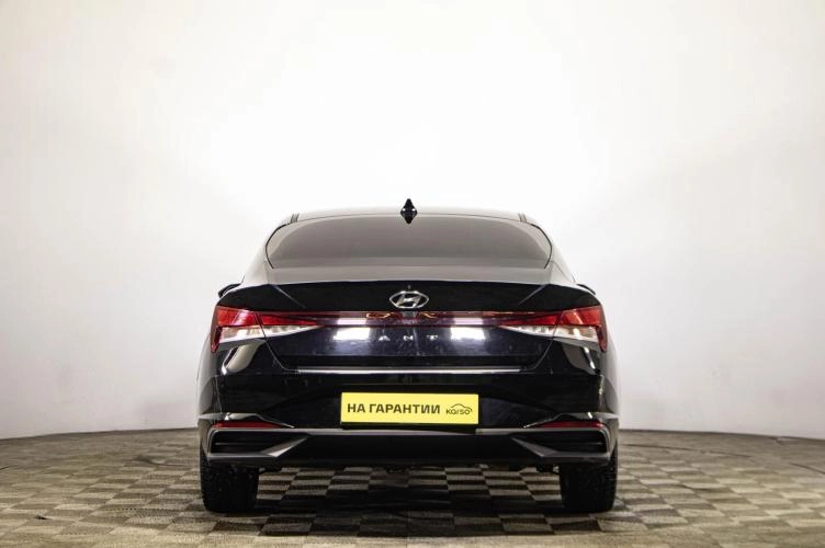 Hyundai Elantra 5 из 5