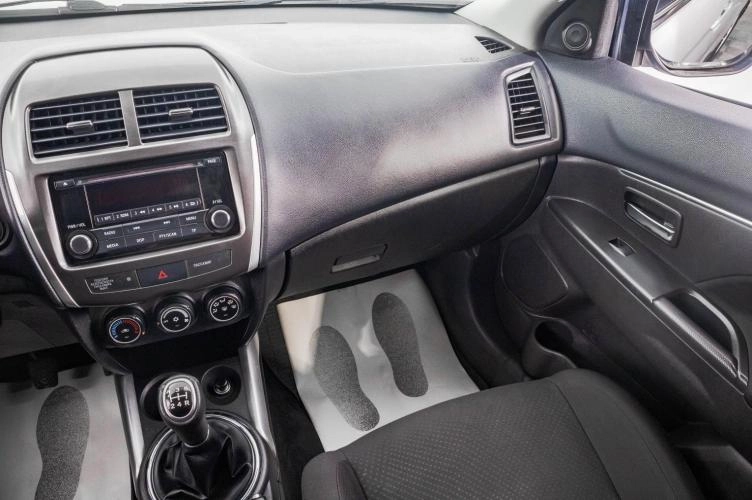 Mitsubishi ASX 21 из 25