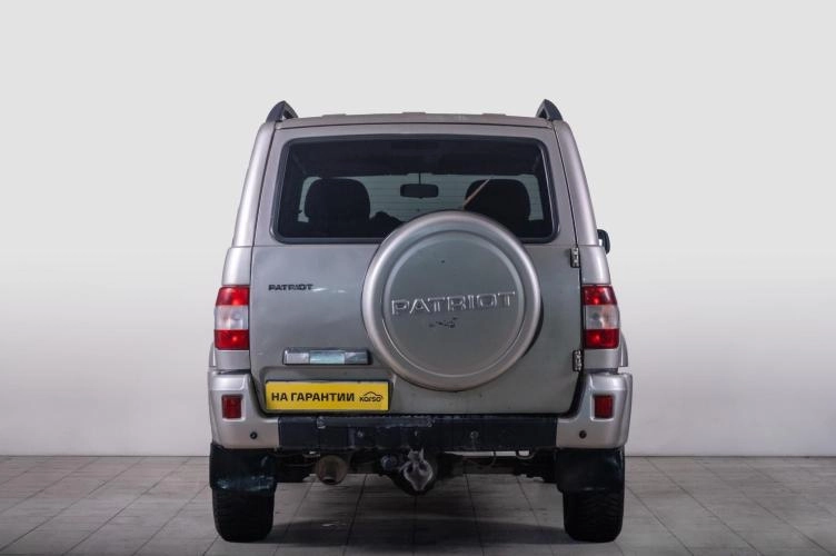 УАЗ Patriot 4 из 5