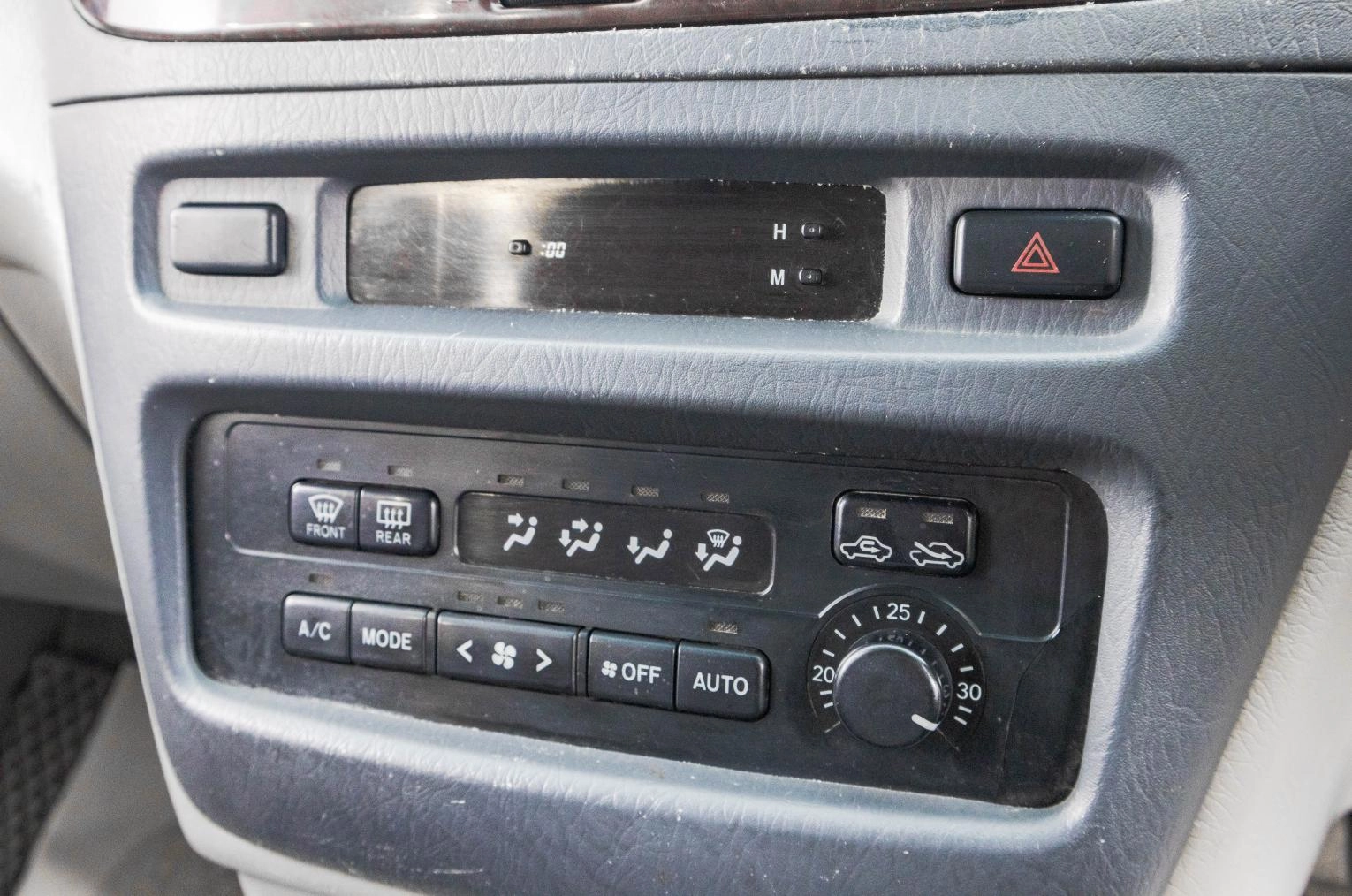 Toyota Nadia 19 из 23