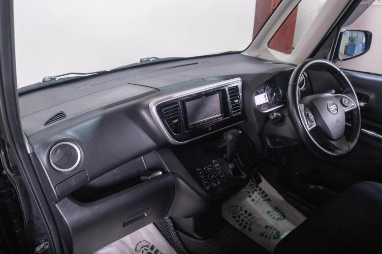 Nissan Dayz Roox 16 из 21