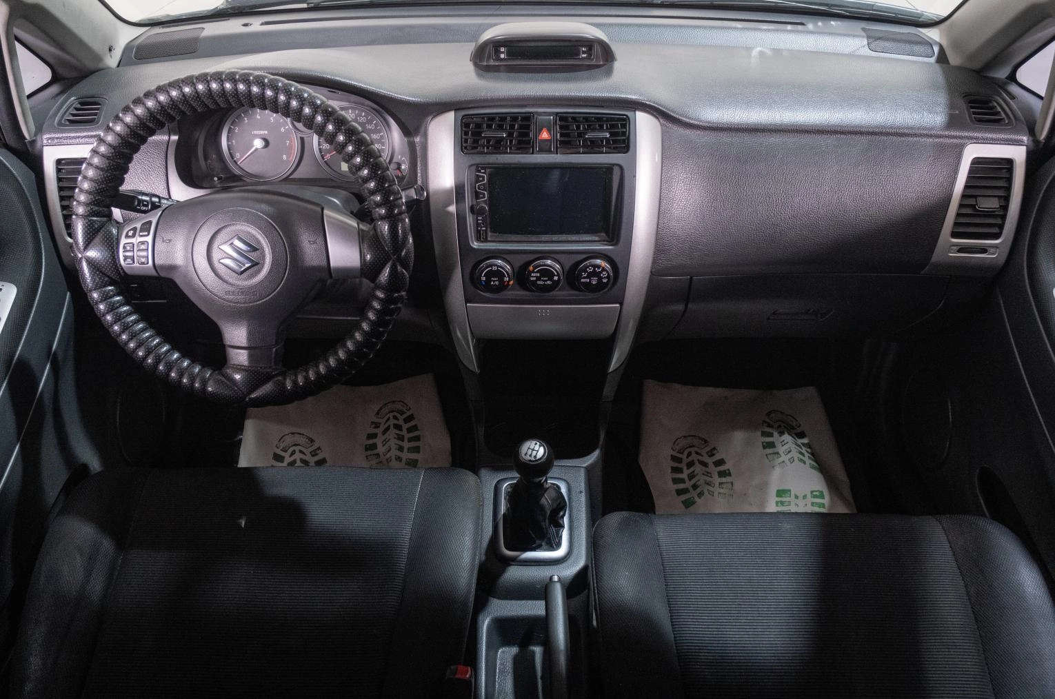 Suzuki Liana 9 из 21