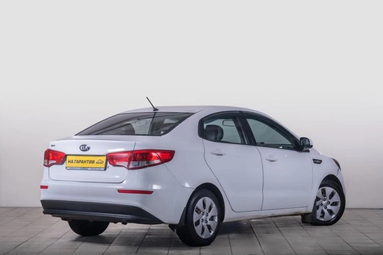KIA Rio 6 из 6
