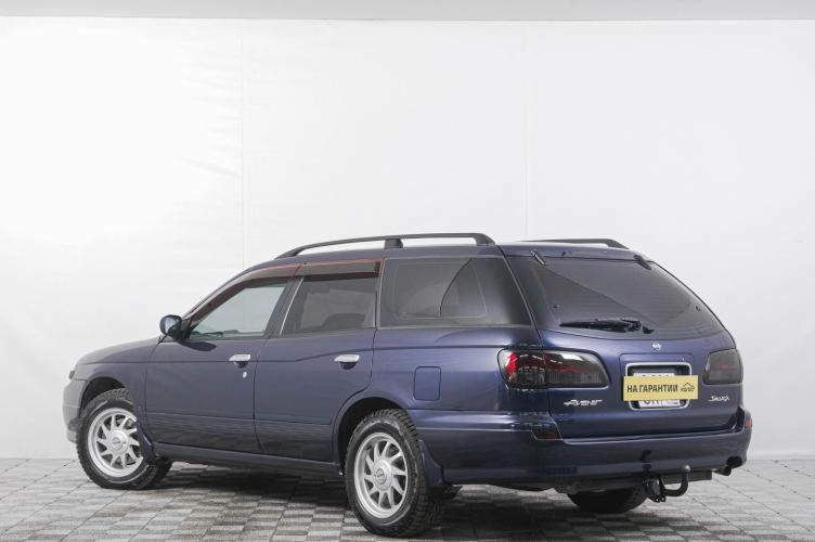 Nissan Avenir 4 из 5