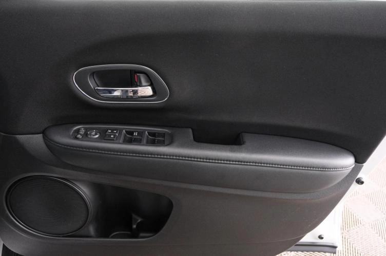 Honda Vezel 20 из 23