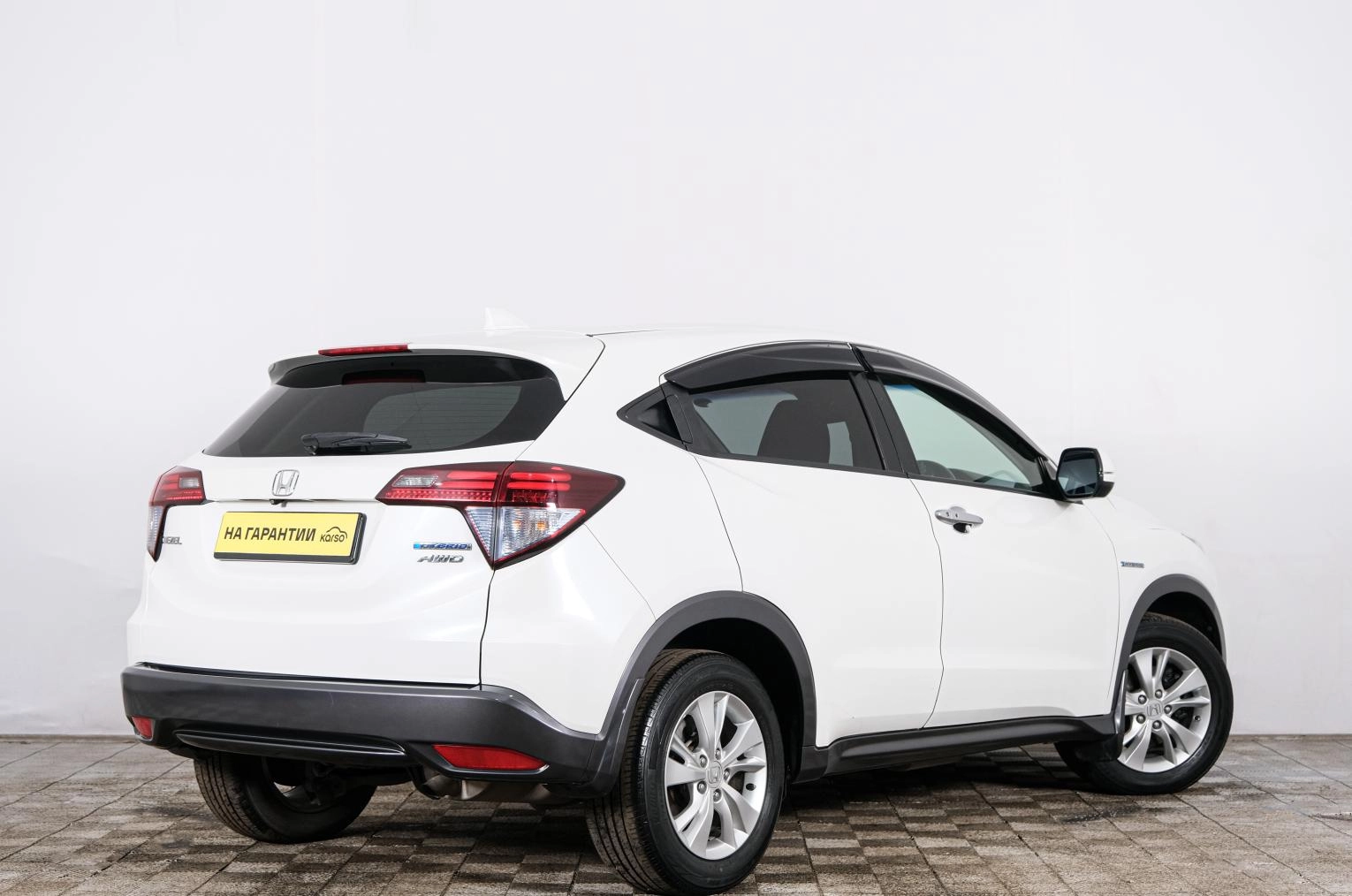 Honda Vezel 6 из 23