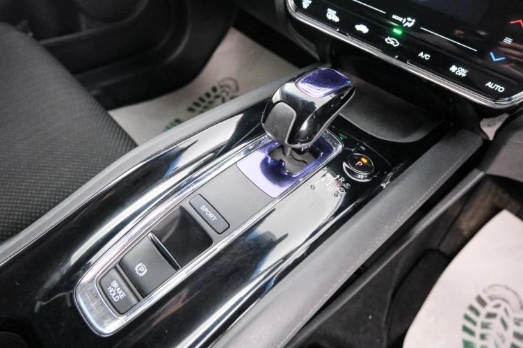 Honda Vezel 16 из 23