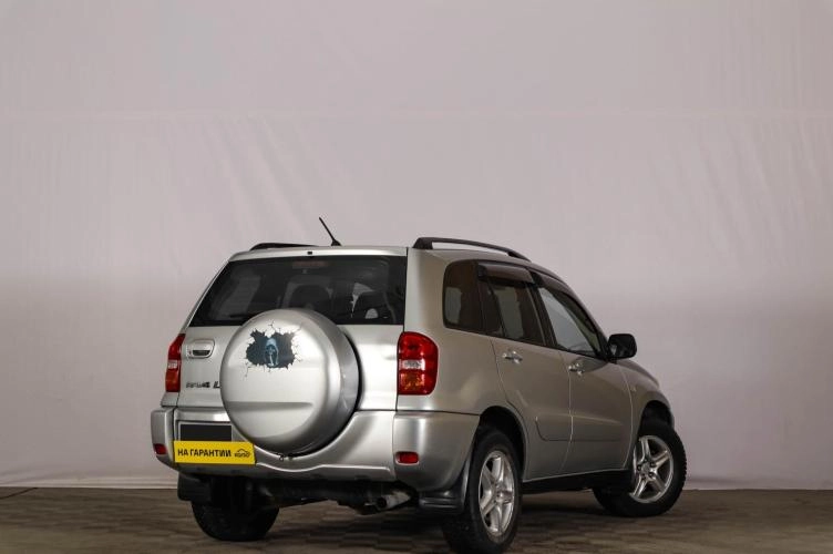 Toyota RAV4 4 из 5