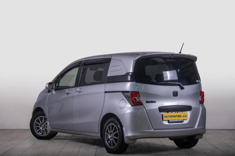 Honda Freed 5 из 5