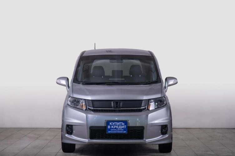 Honda Freed 3 из 5
